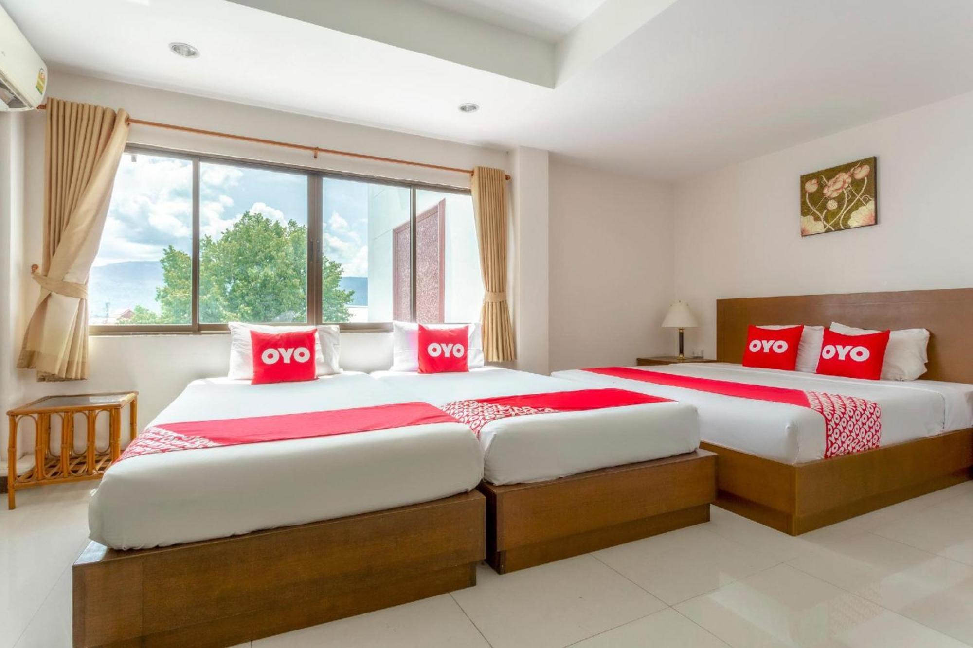 Super Oyo 1096 Winner Inn Hotel Chiang Mai Exterior foto